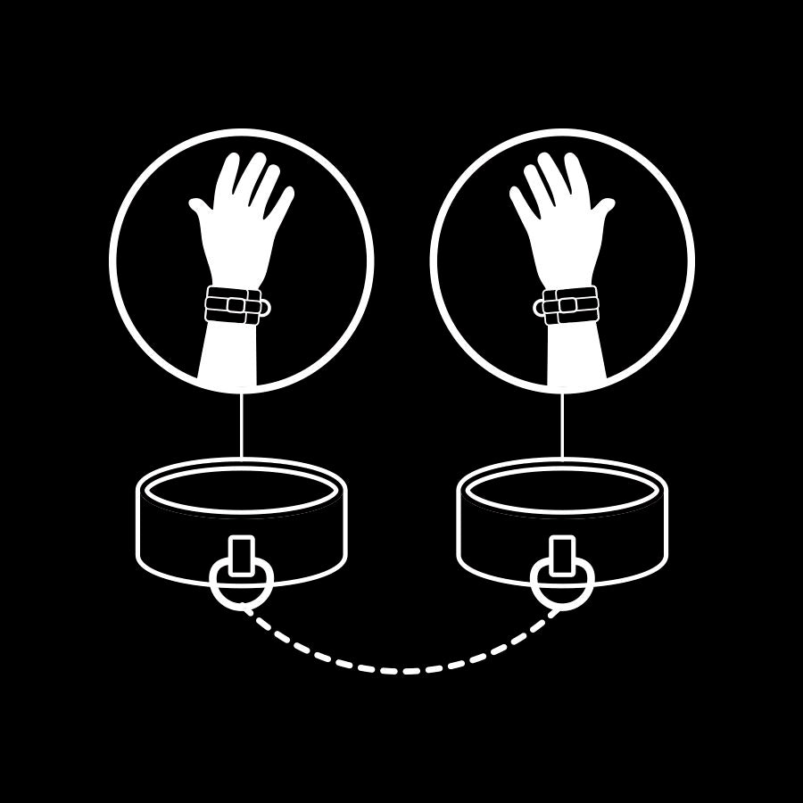 Fetish Submissive - Manette In Pelle Vegana Con Fodera In Noprene