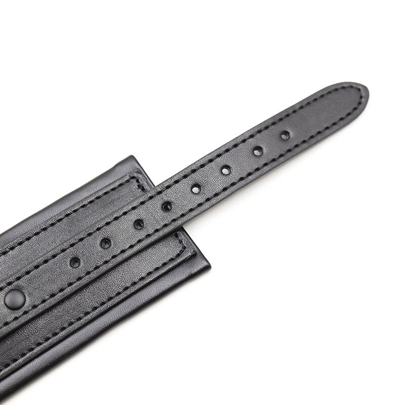 Ohmama Fetish - Restrizioni Al Polso