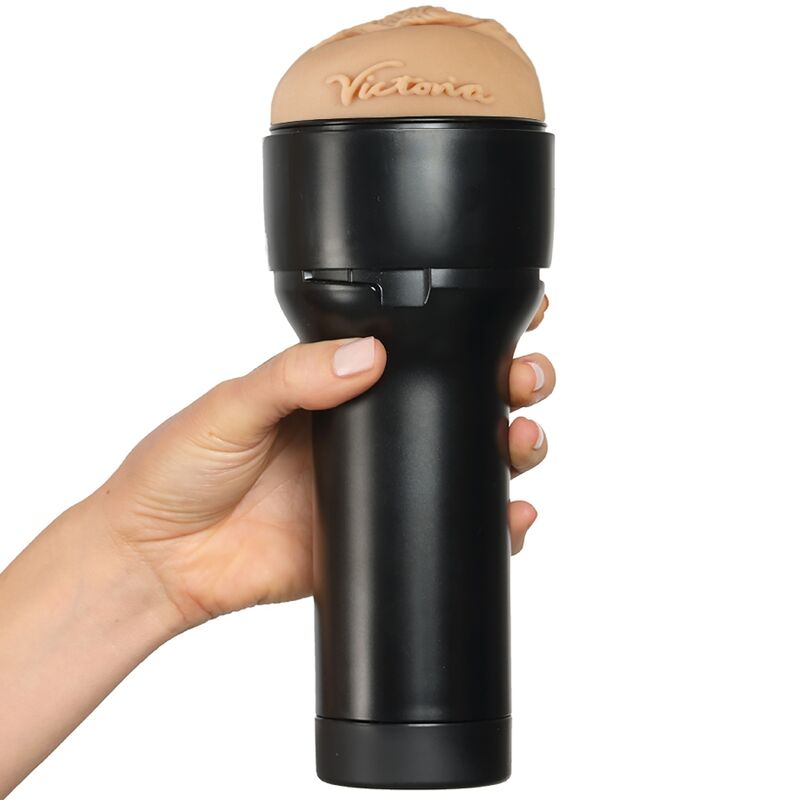 Kiiroo - Senti Victoria June Stroker