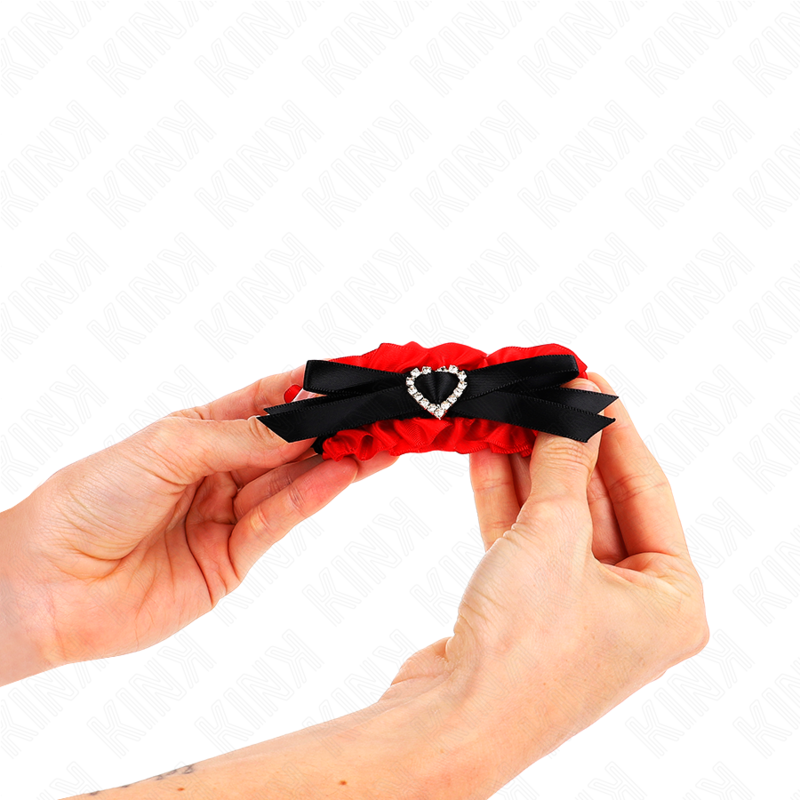 Kink - Cinturini Elastici Per Polsi In Pizzo Con Dettagli A Cuore Rosso Regolabili 22-35 Cm
