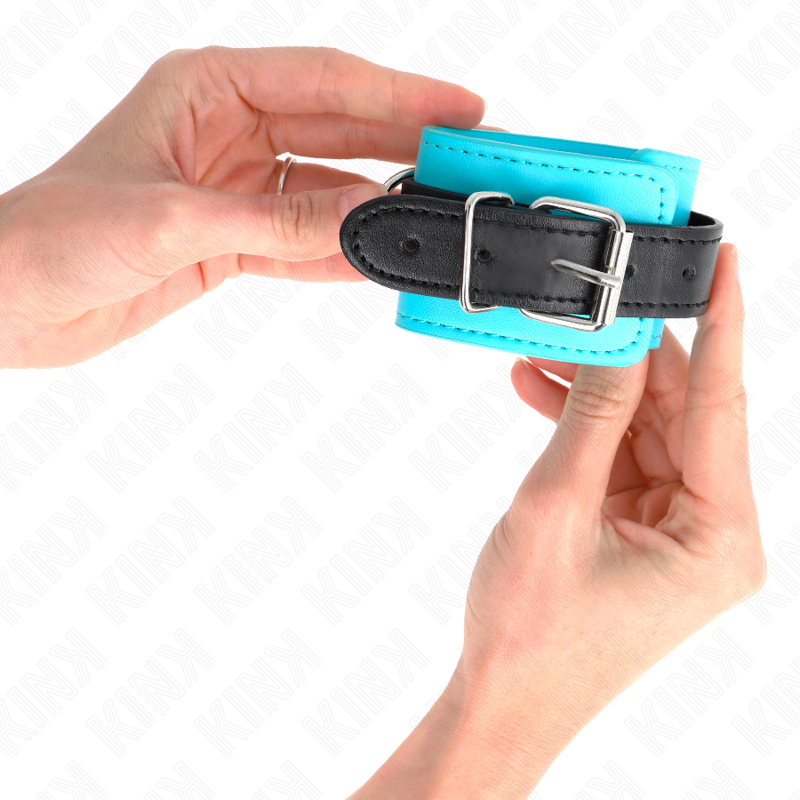 Kink - Ganci Per Polsi Blu Rivestiti In Pelliccia Regolabili 20-28 Cm X 5,5 Cm