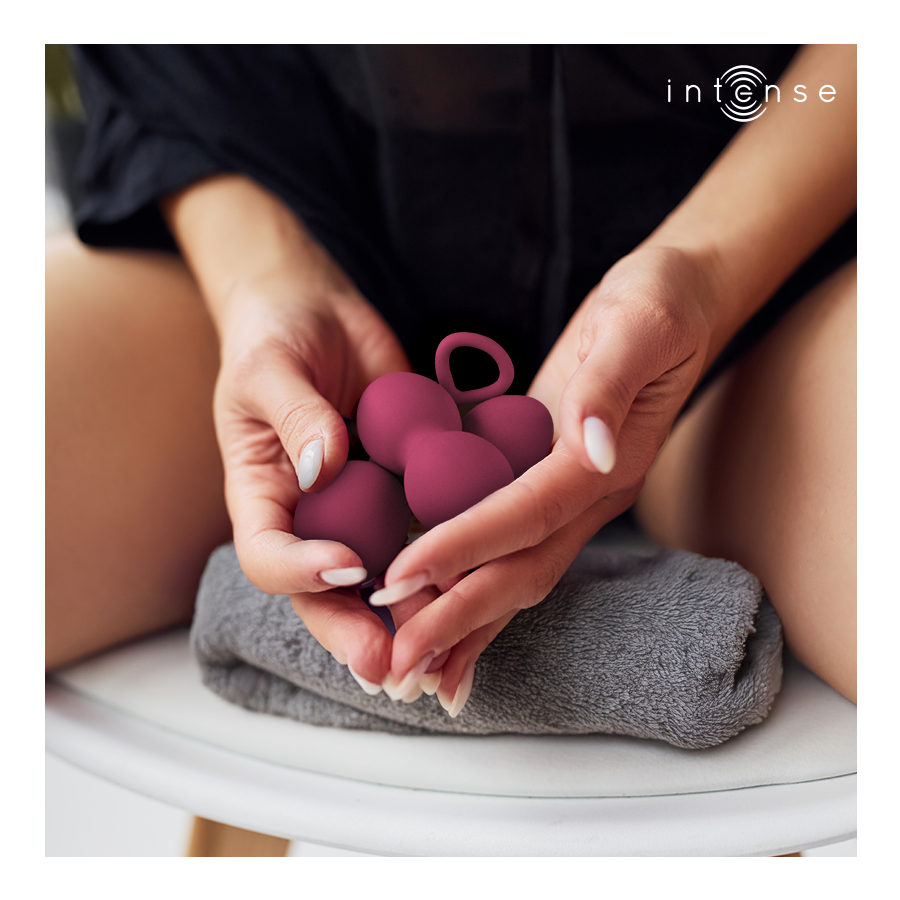 Intense Charli Kit Palline Kegel in Silicone Bordeaux Premium - immagine 2