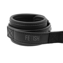 FETISH SUBMISSIVE Manette BDSM