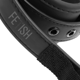FETISH SUBMISSIVE Manette BDSM
