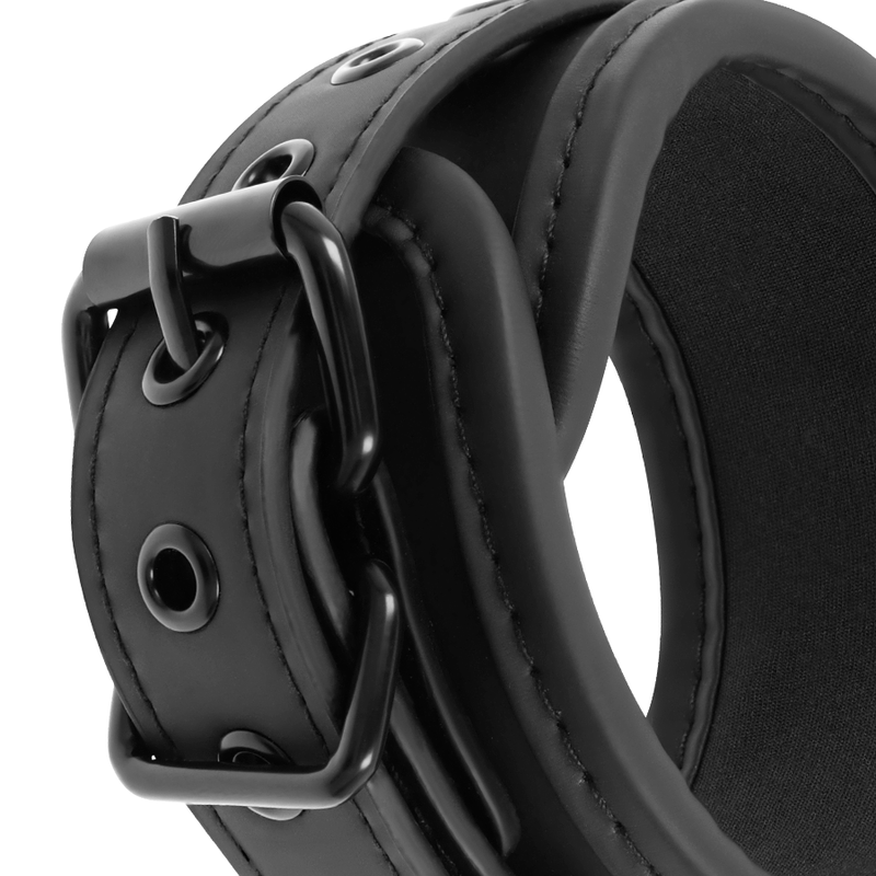 Fetish Sottomesso - Set Di Manette E Lacci Con Fodera In Noprene